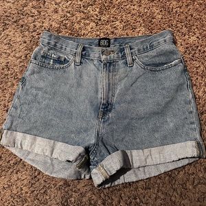 BDG Mom High-rise Jean Shorts